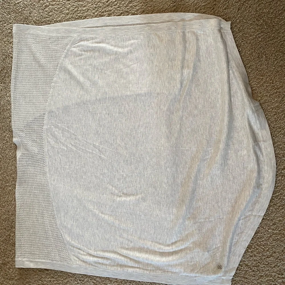 Lululemon Long Weekend Wrap Heathered Grey Tan & Cardigan